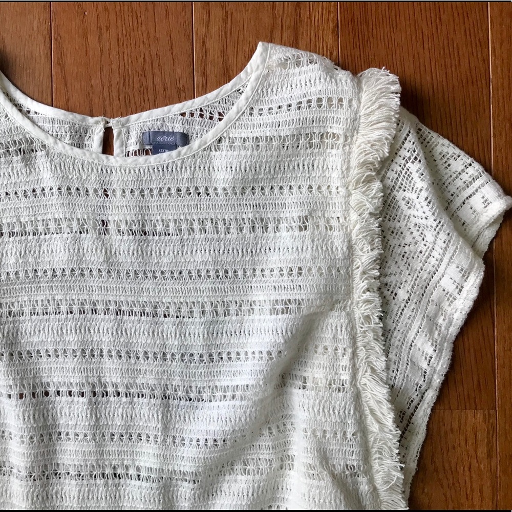 SOLD 🌹Aerie Lace / macrame blouse